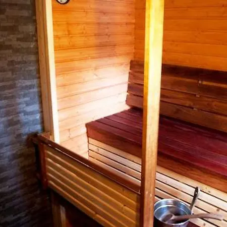 Holiday home Honkapirtti *
