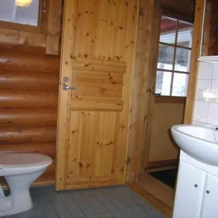 Holiday home Honkapirtti *